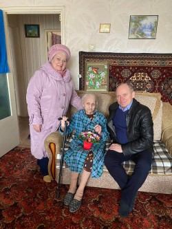 99 лет ветерану из 24 округа!